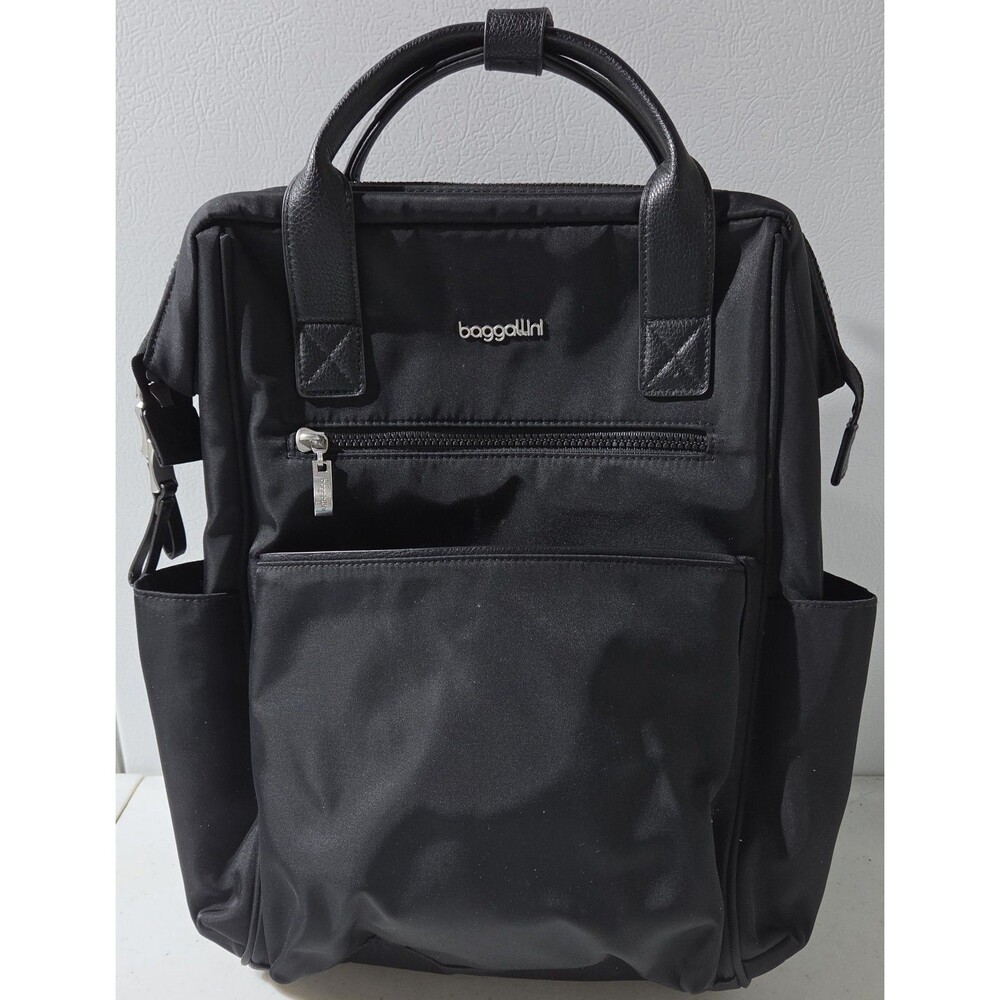 Baggallini Soho Backpack Black Laptop Purse Bag Carry On Travel RFID